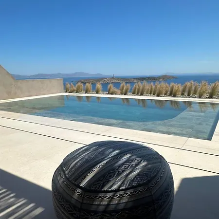 Syros Soul Private Pool Apartment