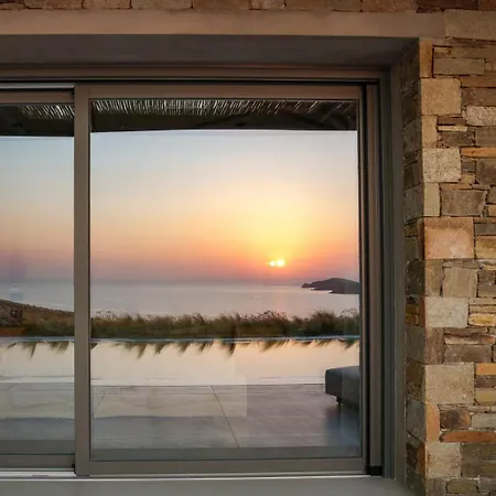 Syros Soul Private Pool Apartment Ermoupoli