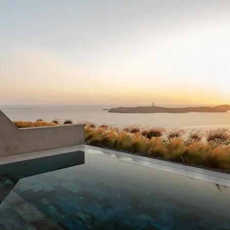 Syros Soul Private Pool Apartment Ermoupoli