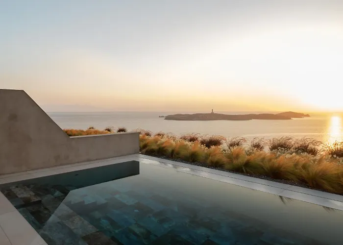 Syros Soul Private Pool Apartment Ermoupoli